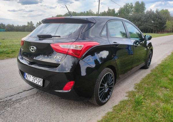 Hyundai I30 cena 37900 przebieg: 156000, rok produkcji 2014 z Świdnica małe 121